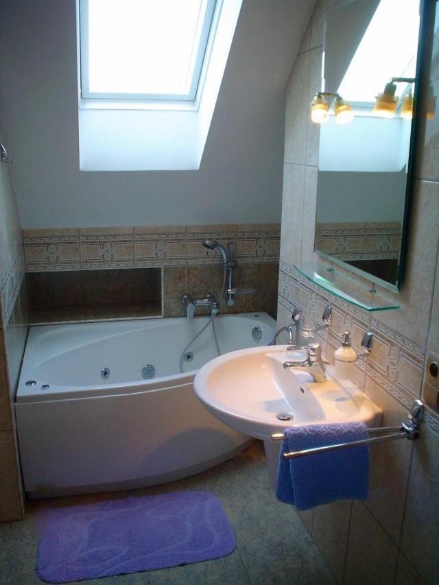 10 Bed And Breakfast Poznan Luaran gambar