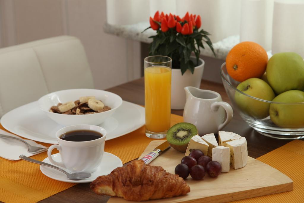 10 Bed And Breakfast Poznan Luaran gambar