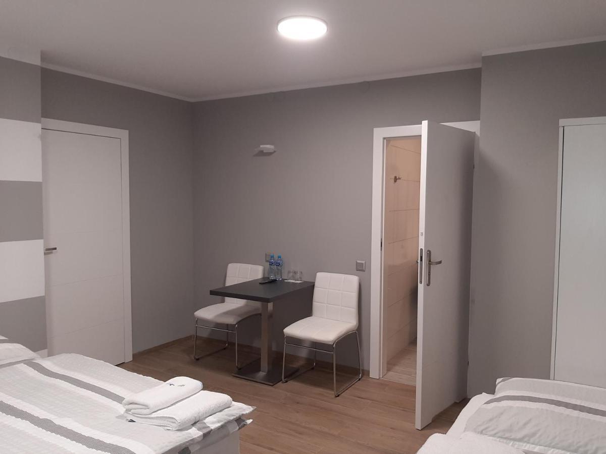 10 Bed And Breakfast Poznan Luaran gambar